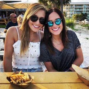 Meet your Posher, Sara